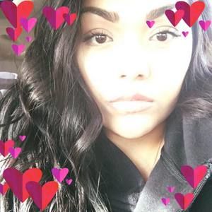 Meet your Posher, Alyssa